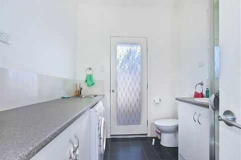 Sandy Walk - eAccommodation 7