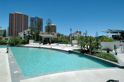 Apartment 4204 - HR Surfers Paradise - eAccommodation 3