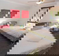 Crystal Shores - eAccommodation
