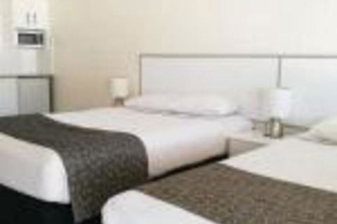 Augathella Motel & Caravan Park - eAccommodation 0