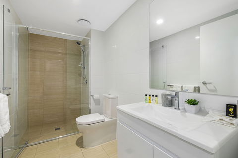 Astra Apartments Newcastle West - eAccommodation 0