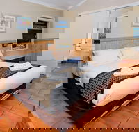 Reflections Holiday Parks Ferry Reserve - eAccommodation