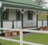 The Dollhouse Cottage - eAccommodation