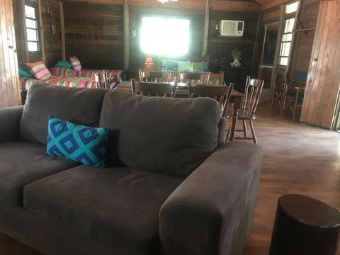 Ferns Hideaway Resort - eAccommodation 6