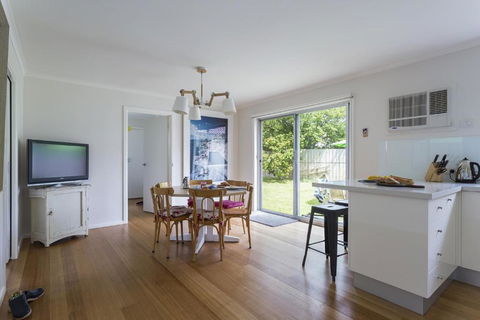 Soleil Sur La Mer Dromana Beach - eAccommodation 6