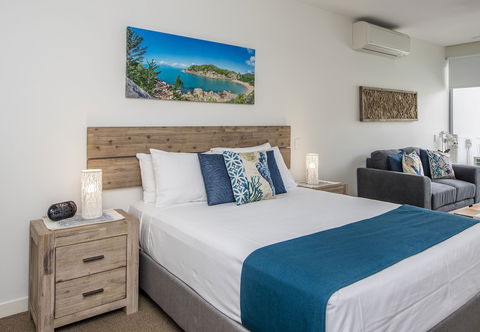 Absolute Waterfront Magnetic Island - eAccommodation 6