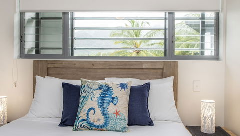 Absolute Waterfront Magnetic Island - eAccommodation 5