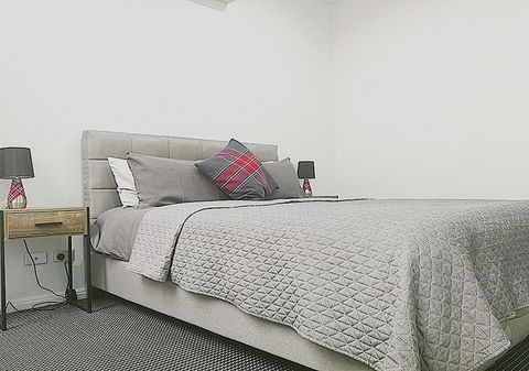 Stylish Waterfront Apt In Rhodes - eAccommodation 0