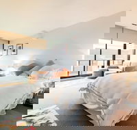 CELESTE 1BDR East Melbourne Apartment - eAccommodation