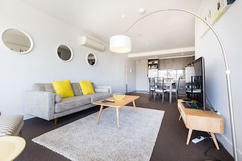 ERICA, 2BDR South Yarra Apartment - eAccommodation 3