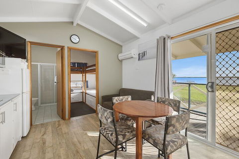 Port Broughton Tourist Park - eAccommodation 5