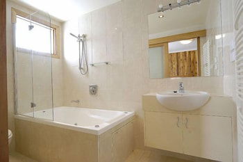Alpine Haven 2 - eAccommodation 4