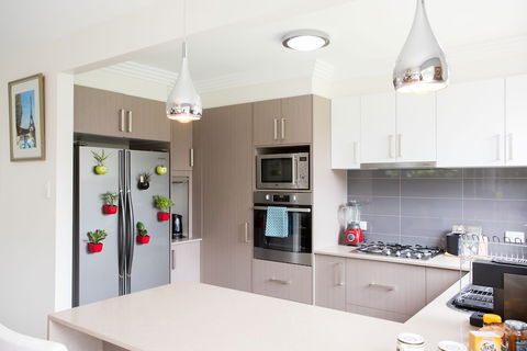 Armidale Cottage - eAccommodation 4