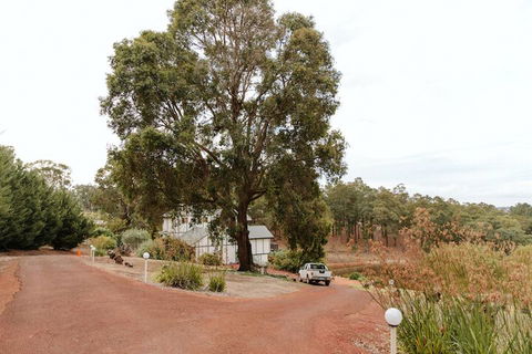 Nannup Hideaway - eAccommodation 1