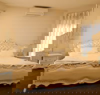 Signature Townhouse in Doncaster