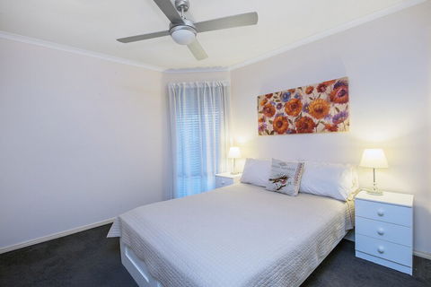 Anaheim Family Oasis - eAccommodation 4
