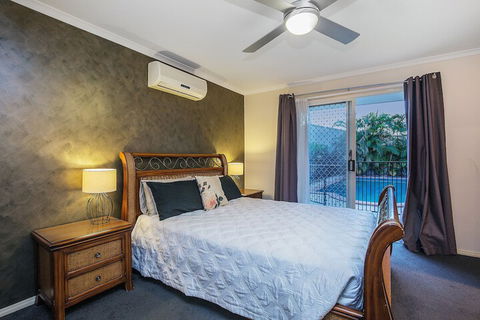 Anaheim Family Oasis - eAccommodation 1