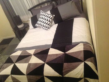Amaroo Arte House Wangaratta - eAccommodation 0