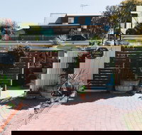 Sun Studio at Quinns Beach - eAccommodation