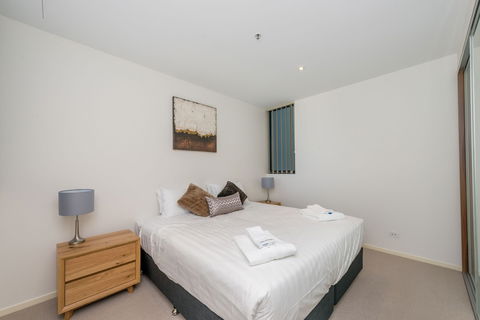 Accommodate Canberra - Manhattan - eAccommodation 1