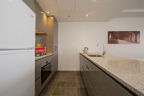 Accommodate Canberra - Manhattan - eAccommodation 4