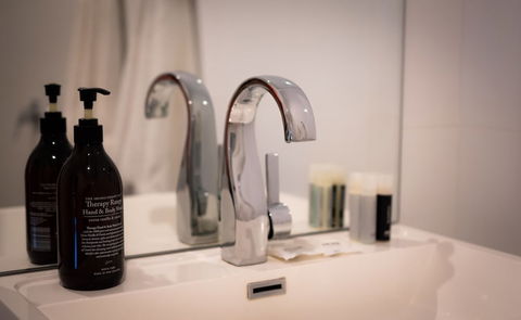 Royal Hotel West Wyalong - eAccommodation 3