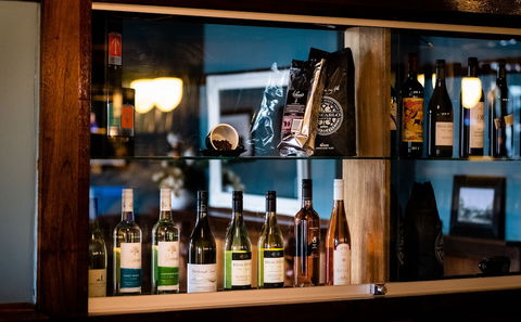 Royal Hotel West Wyalong - eAccommodation 0