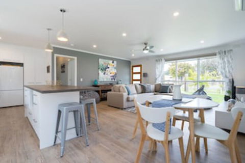 Xanadu Shores - eAccommodation 0