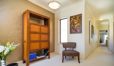 LUXE At Sanctuary Cove - eAccommodation 1