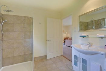 Aloft Boutique Accommodation - eAccommodation 0