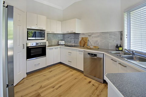 Advance Place - eAccommodation 2