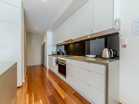 C-Scape By The Sea No.12 - eAccommodation 1