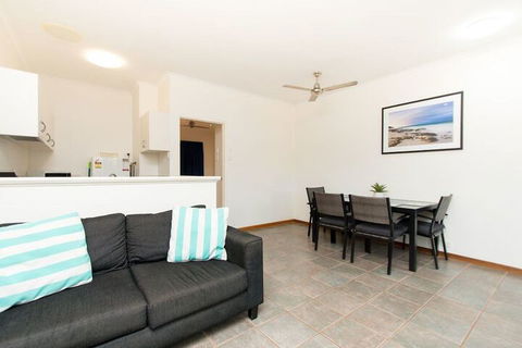 Cable Beach Apartments - eAccommodation 5