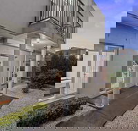 City Condo - Melbourne - eAccommodation