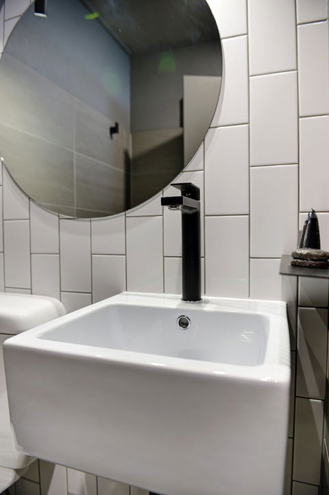 CBD Motor Inn - eAccommodation 5