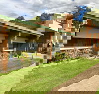 River Motel - eAccommodation