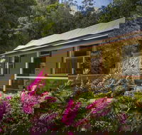 Creek Cottage - eAccommodation