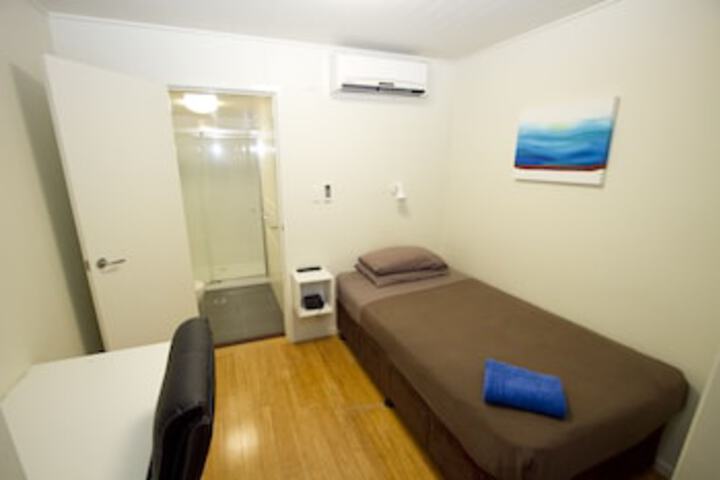 Alligator Creek QLD eAccommodation