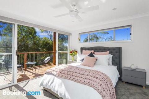 Avalon Tree House - eAccommodation 6