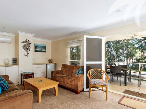 Amaroo Sunset Lodge - eAccommodation 6