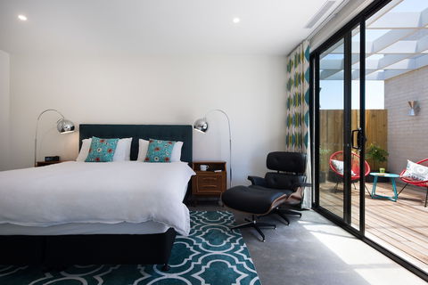 Arenas South - eAccommodation 2
