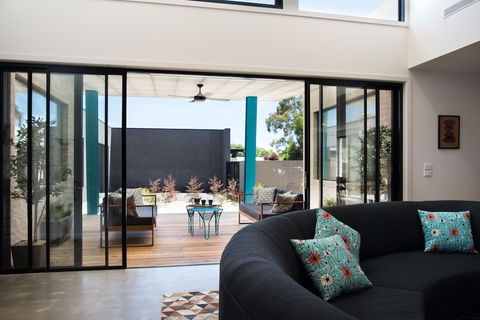 Arenas South - eAccommodation 4