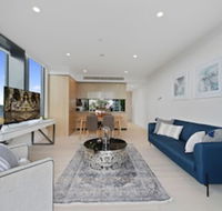 New Contemporary Apartment near Macquarie Centre - eAccommodation
