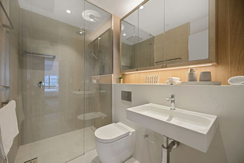 Brand New Fully Furnished Apartment Near Macquarie Centre - eAccommodation 2