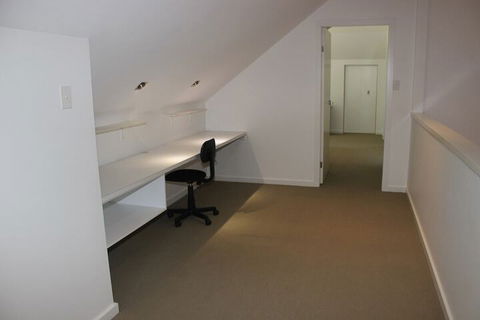 Ama Worimi - eAccommodation 2