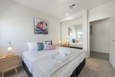 Astra Apartments Merewether - eAccommodation 4
