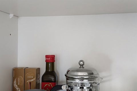 Apartment With Views - eAccommodation 5