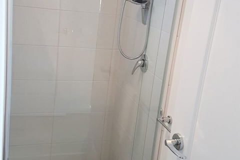 Apartment With Views - eAccommodation 1