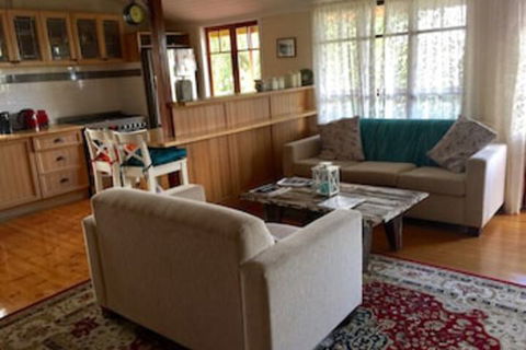 Boonah Cottage - eAccommodation 0