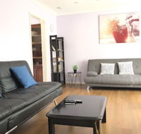 Canberra Entire House 3 Bedroom - eAccommodation